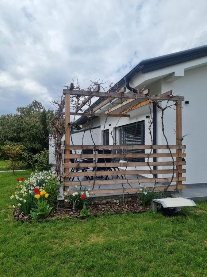 רדובליצ'ה Apartma La Casa מראה חיצוני תמונה